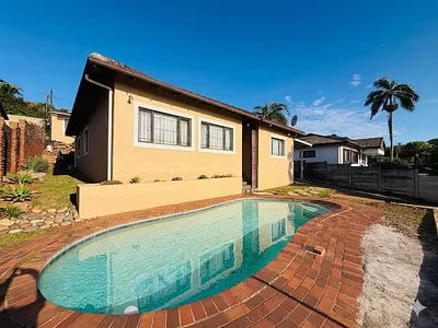 3 Bedroom House For Sale in Durban North - E19e.webp