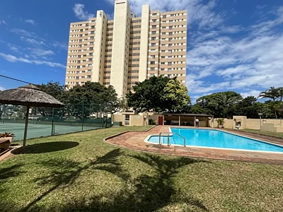 3 Bedroom Apartment For Sale in Durban North - BWA0.webp