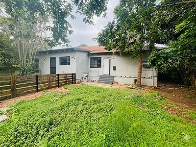1.5 Bedroom Townhouse To Rent in Durban North - B0Or.webp