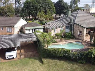 3 Bedroom House For Sale in Hillcrest - QR7x.webp