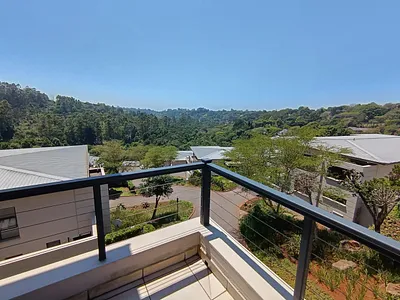 2 Bedroom Apartment To Rent in Kloof - uqz3.webp
