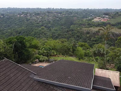 3 Bedroom House For Sale in Kloof - G87s.webp