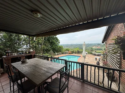 3 Bedroom House For Sale in Kloof - img