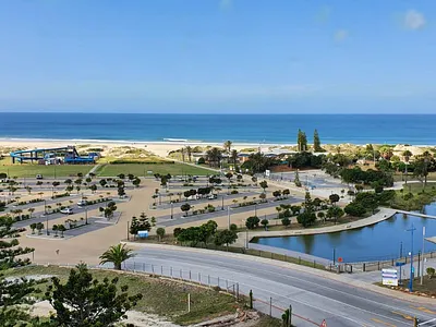 5 Bedroom Apartment For Sale in Humewood, Port Elizabeth - e3eA.webp