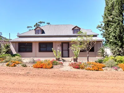 3 Bedroom House For Sale in Moorreesburg - FQt8.webp