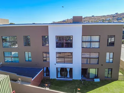 2 Bedroom Apartment For Sale in Saldanha - JZeA.webp