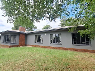 3 Bedroom House For Sale in Frankfort - SABR.webp