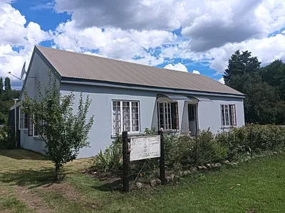 2 Bedroom House For Sale in Barkly East - wSKd.webp