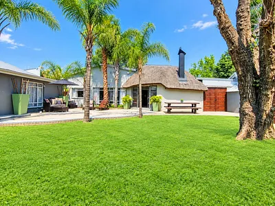5 Bedroom House For Sale in Bloemfontein - 18iJ.webp