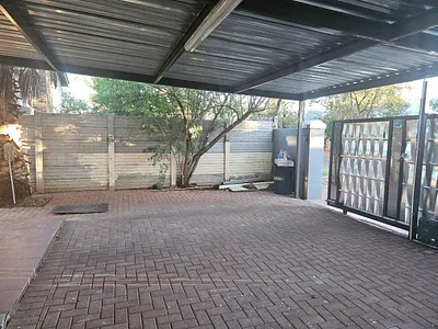 1 Bedroom Apartment To Rent in Kimberley - CCVa.webp