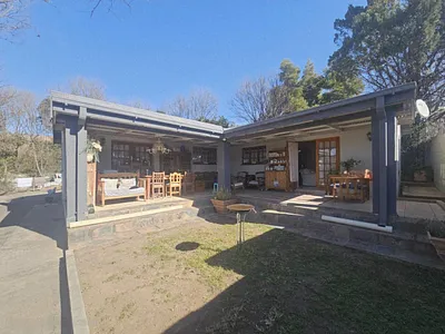 2 Bedroom House For Sale in Ladybrand - mjt3.webp