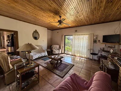 5 Bedroom House For Sale in Kimberley - SC6H.webp