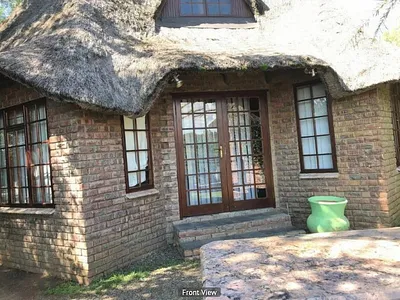 6 Bedroom Apartment For Sale in Bloemhof - iXFV.webp