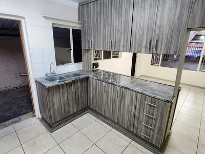 2 Bedroom Apartment To Rent in Bloemfontein - img