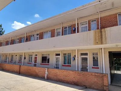 20 Bedroom Apartment For Sale in Bloemfontein - gvLx.webp