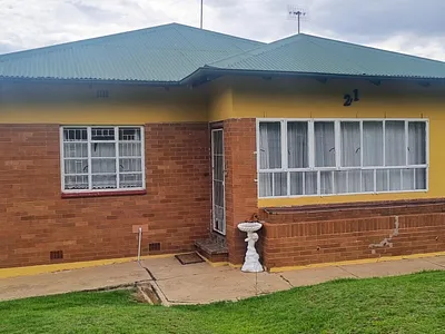 3 Bedroom House For Sale in Bethlehem - YAIW.webp