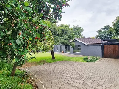 5 Bedroom House For Sale in Bloemfontein - ia2j.webp