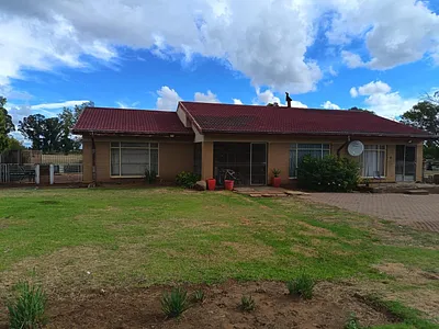 Farm For Sale in Bloemfontein - uJ5z.webp