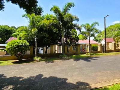 5 Bedroom House For Sale in Empangeni - EOsJ.webp