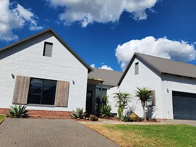 4 Bedroom House For Sale in Pretoria - y204.webp