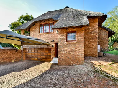 3 Bedroom House For Sale in Pretoria - 5vE7.webp