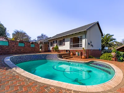 3 Bedroom House For Sale in Pretoria - PZB0.webp