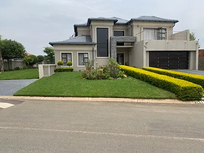 4 Bedroom House For Sale in Pretoria - 5wz5.webp