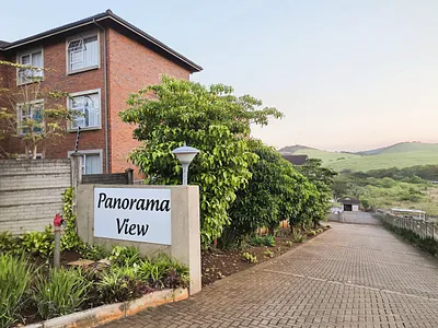 2 Bedroom Apartment For Sale in Empangeni - 53TF.webp