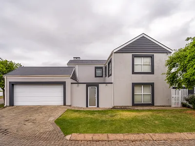 5 Bedroom House For Sale in Pretoria - cBHV.webp