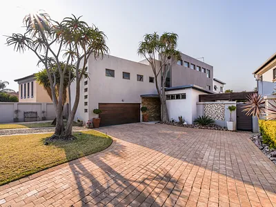 4 Bedroom House For Sale in Pretoria - hFQS.webp