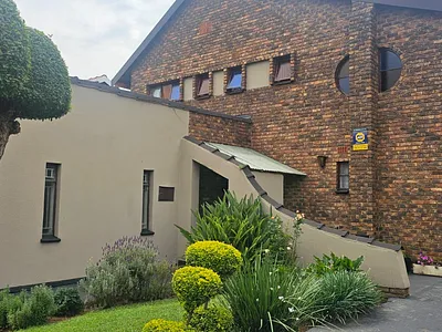 4 Bedroom House For Sale in Pretoria - YnQq.webp