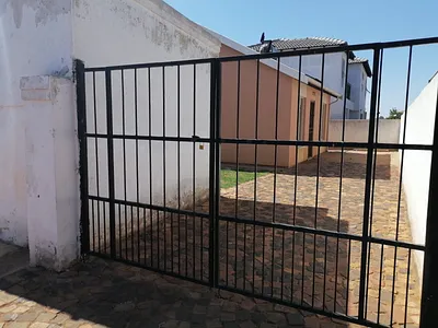 2 Bedroom House For Sale in Alberton - oNHV.webp