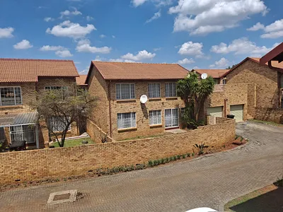 2 Bedroom Apartment To Rent in Pretoria - s5lZ.webp