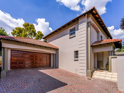 3 Bedroom House For Sale in Pretoria - img
