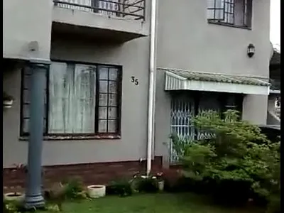 3 Bedroom House To Rent in Durban - img