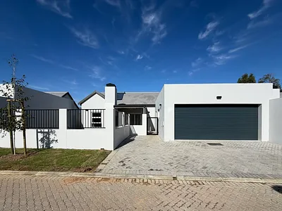 3 Bedroom House For Sale in Paarl - img