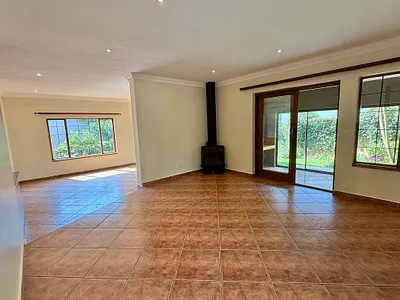 3 Bedroom House For Sale in Pretoria - Dne8.webp