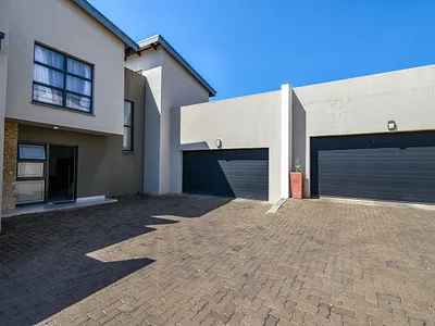 3 Bedroom Townhouse For Sale in Pretoria - WTDT.webp