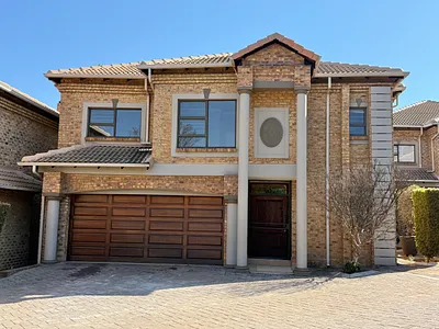 4 Bedroom House For Sale in Pretoria - xrkL.webp