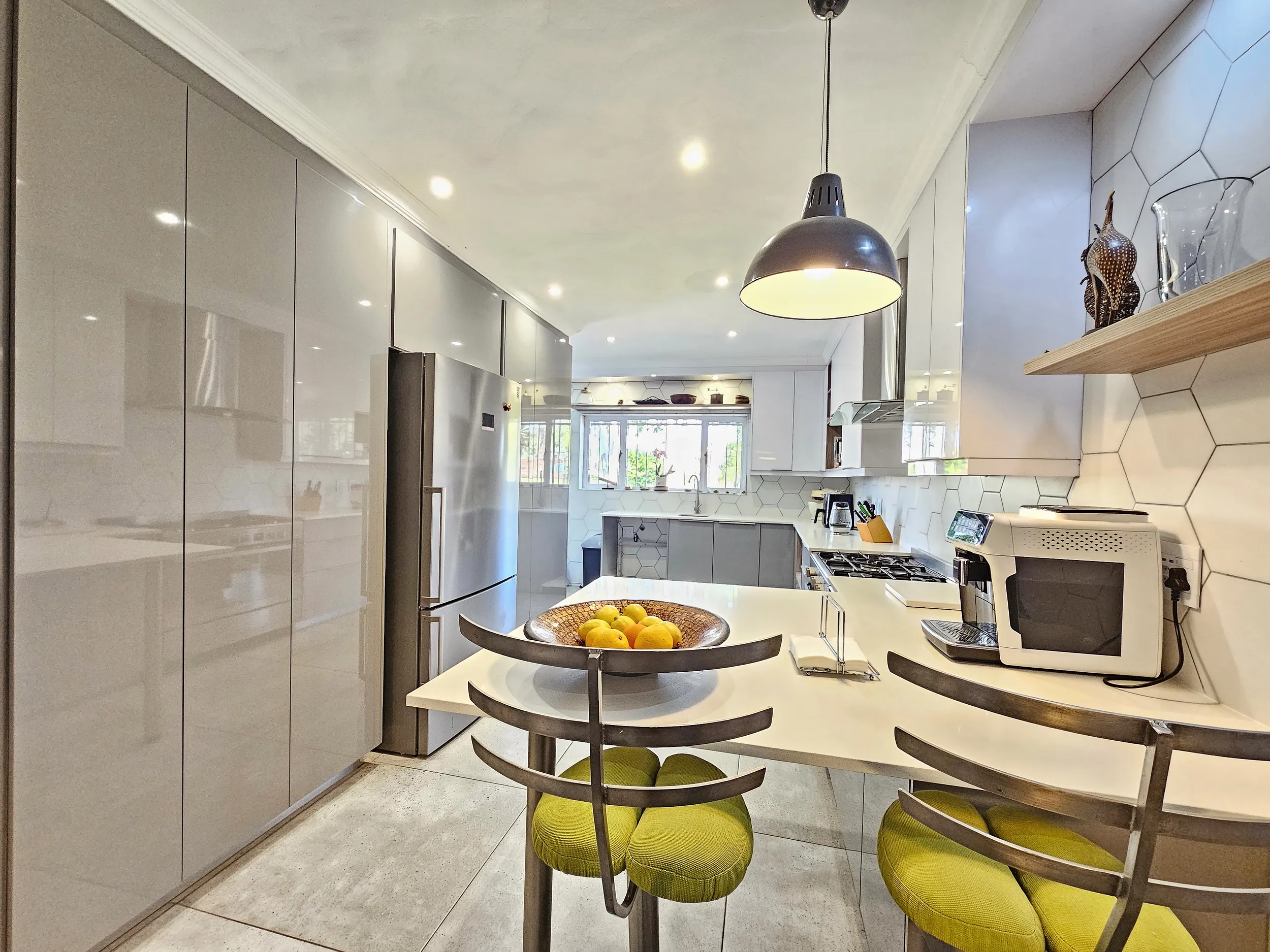 Carousel Indicator - Gk74.webp