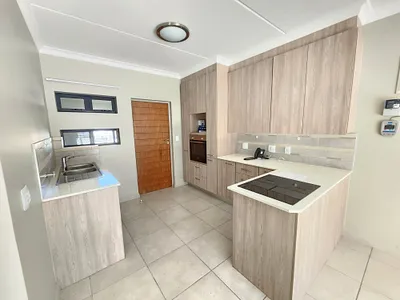 1 Bedroom Apartment To Rent in Pretoria - mcBv.webp