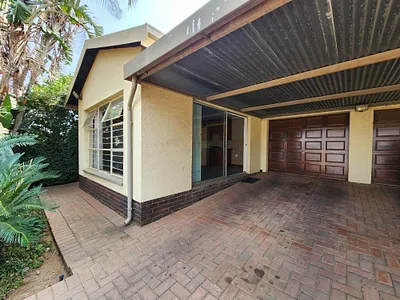 1 Bedroom Apartment To Rent in Pretoria - img