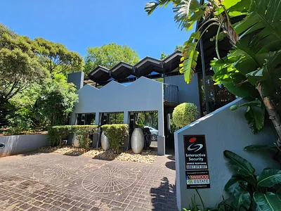4 Bedroom House For Sale in Pretoria - LxKs.webp
