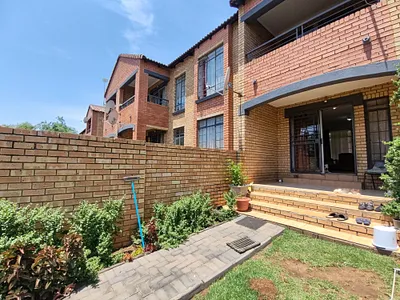 2 Bedroom Townhouse For Sale in Pretoria - TT7s.webp