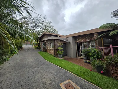 4 Bedroom House For Sale in Pretoria - DF3E.webp