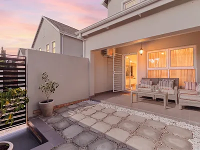 3 Bedroom Townhouse For Sale in Sandton - asY5.webp