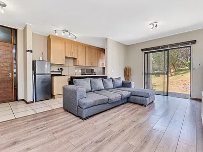 2 Bedroom Apartment For Sale in Randburg - pncG.webp