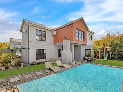 4 Bedroom House For Sale in Randburg - img