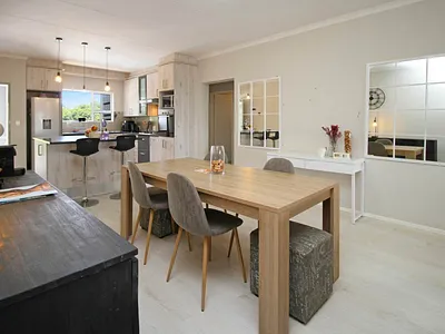 3 Bedroom Apartment To Rent in Randburg - IY6c.webp