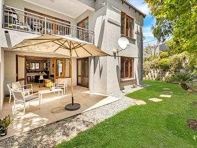 2 Bedroom Apartment For Sale in Sandton - img